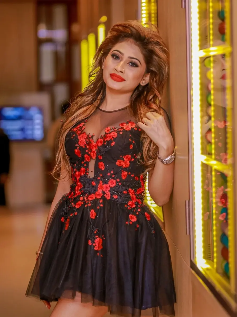 Piumi Hansamali Glamour photoshoot in Sri Lanka image 08