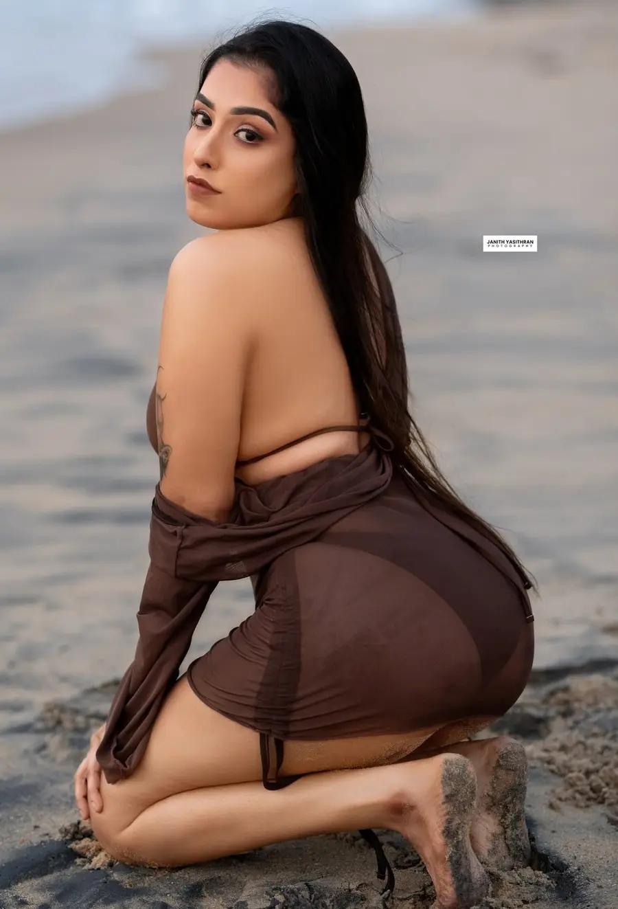 Rukshila Fernando Rukshila Fernando - Brown Sands – Beach Glamour photoshoot photo 17
