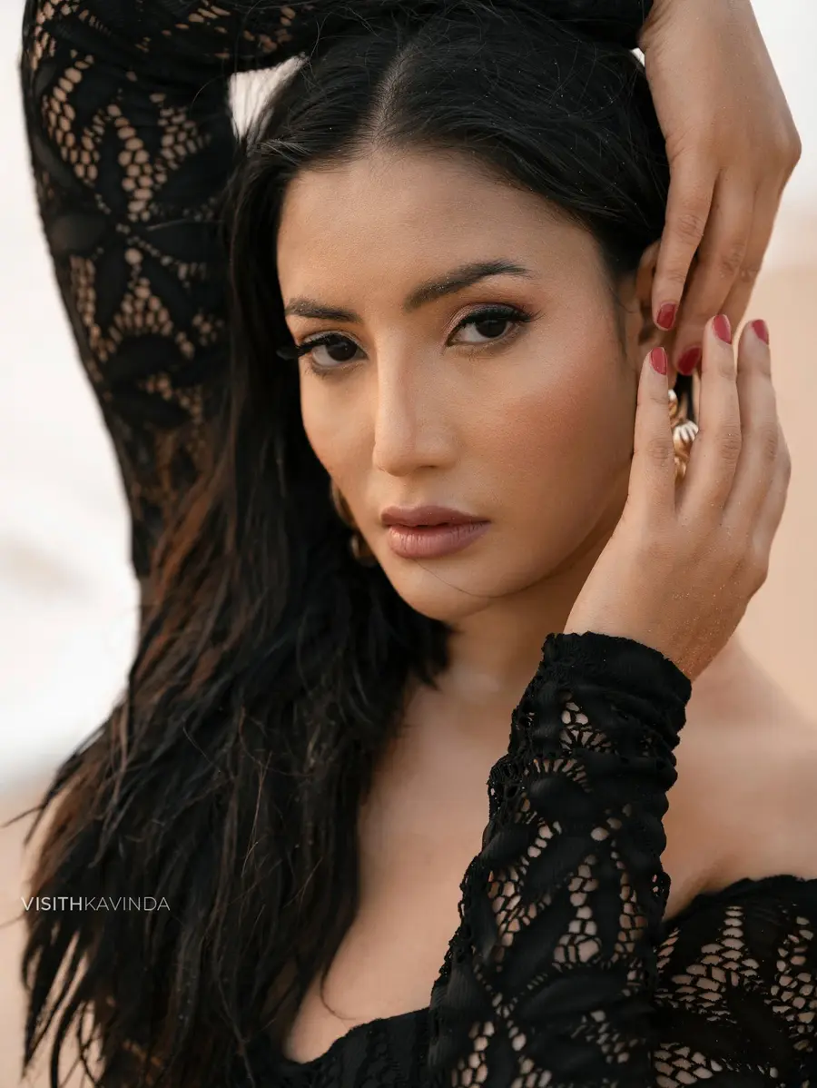 Teena Shanell Fernando Beach Shoot photoshoot in Sri Lanka photographed by Visith Kavinda Portfolio image 01