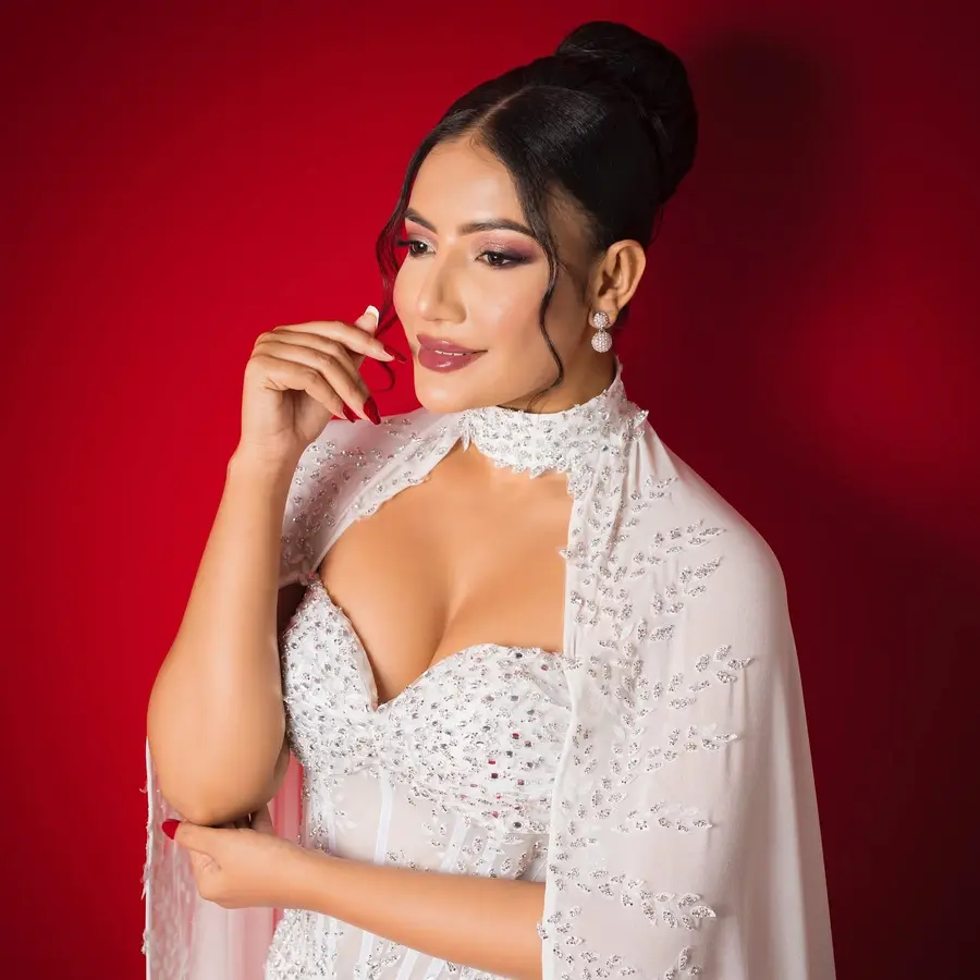Teena Shanell Fernando Beauty photoshoot in Sri Lanka photographed by Gayan Karunarathne Photography image 07