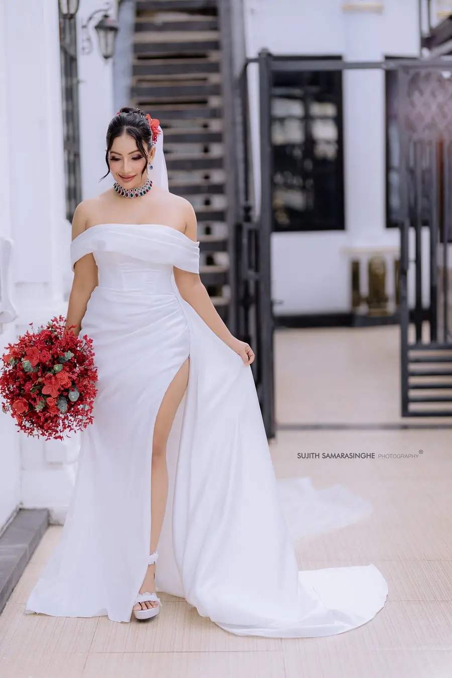 Teena Shanell Fernando Bridal photoshoot in Sri Lanka photographed by Sujith Samarasinghe Photography image 06