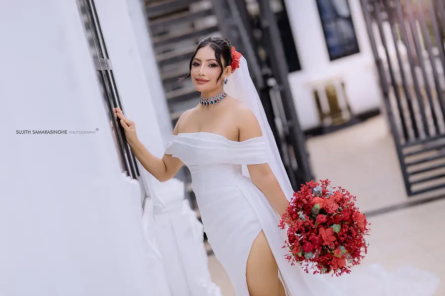 Teena Shanell Fernando Bridal photoshoot in Sri Lanka photographed by Sujith Samarasinghe Photography image 08