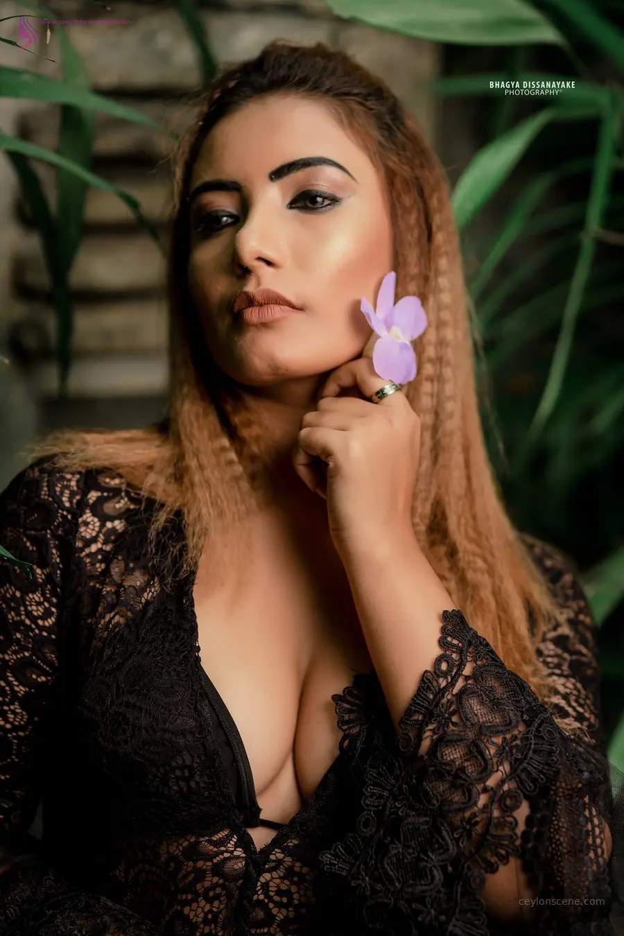 Teena Shanell Fernando Glamour photoshoot in Sri Lanka image 01