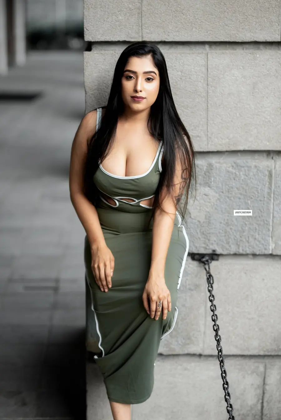 Rukshila Fernando Urban Elegance – Rukshila Fernando Glamour Shoot photoshoot photo 09
