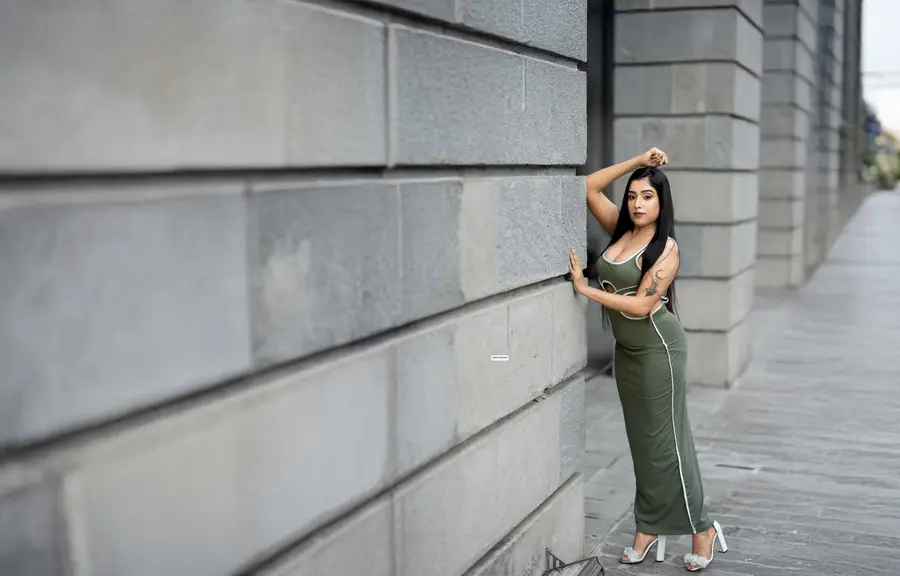 Rukshila Fernando Urban Elegance – Rukshila Fernando Glamour Shoot photoshoot photo 14